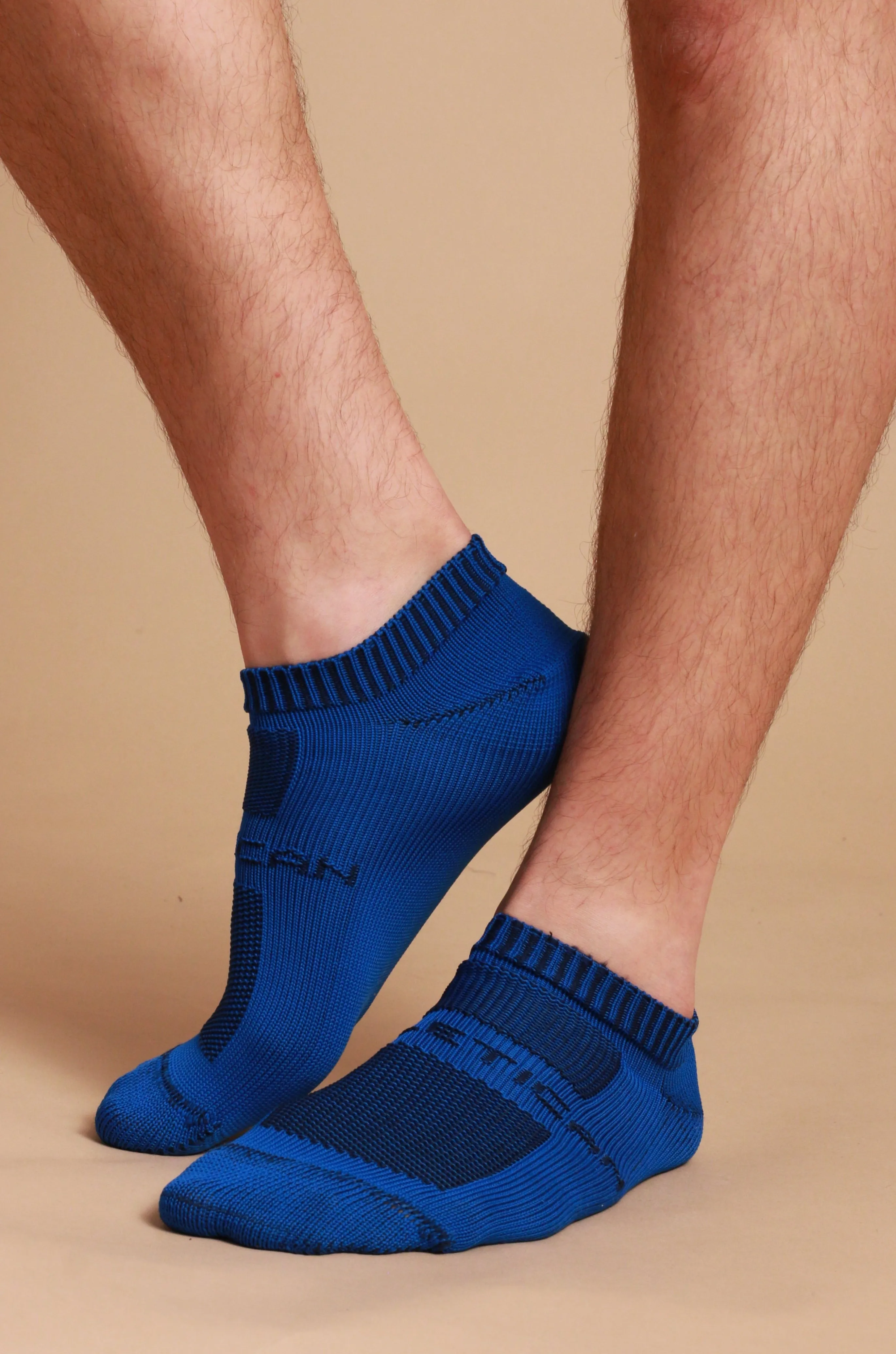 100% Hypoallergenic & Latex-Free Low-Cut Socks