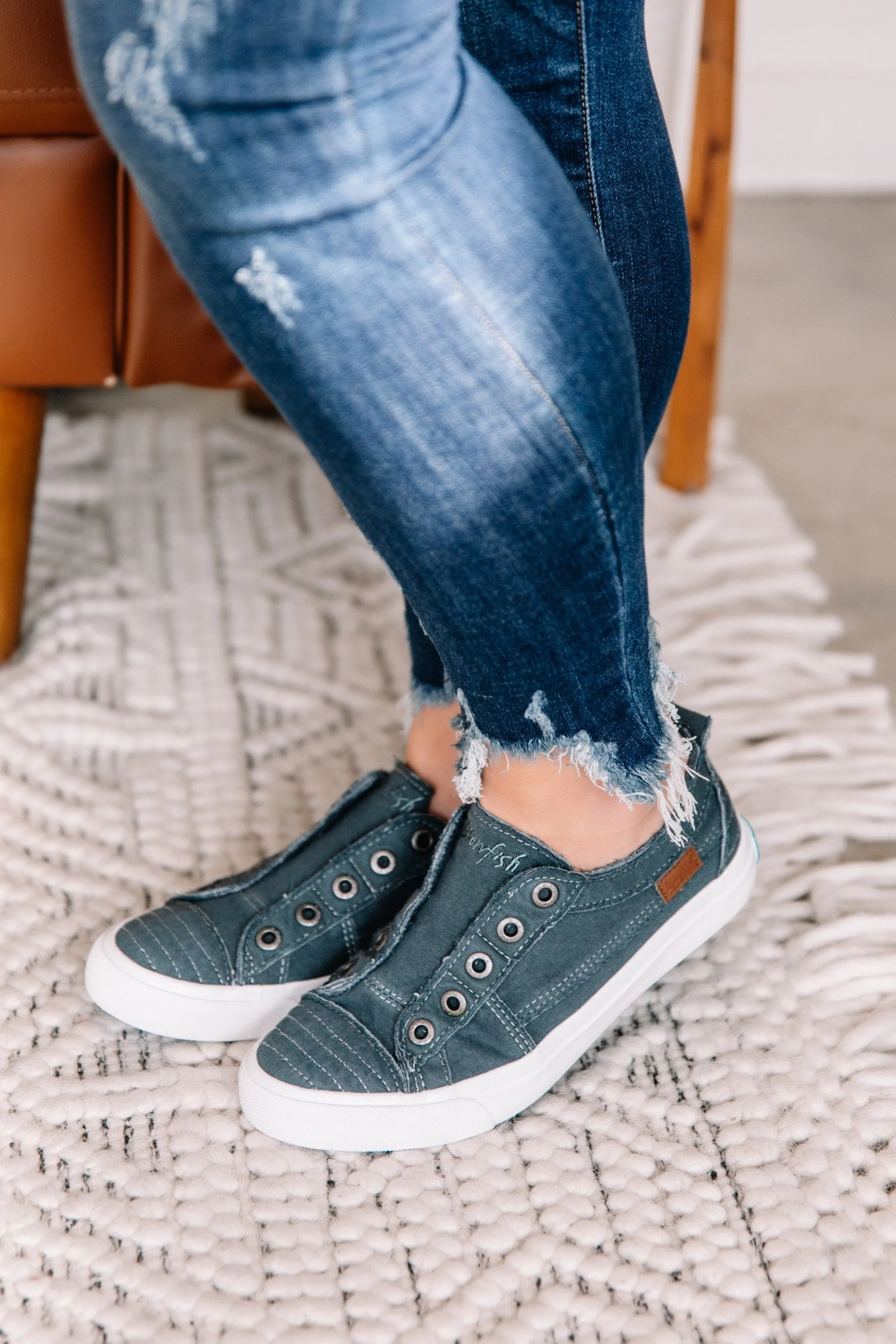 Blowfish Play Desert Iron Color Washed Jersey Sneaker