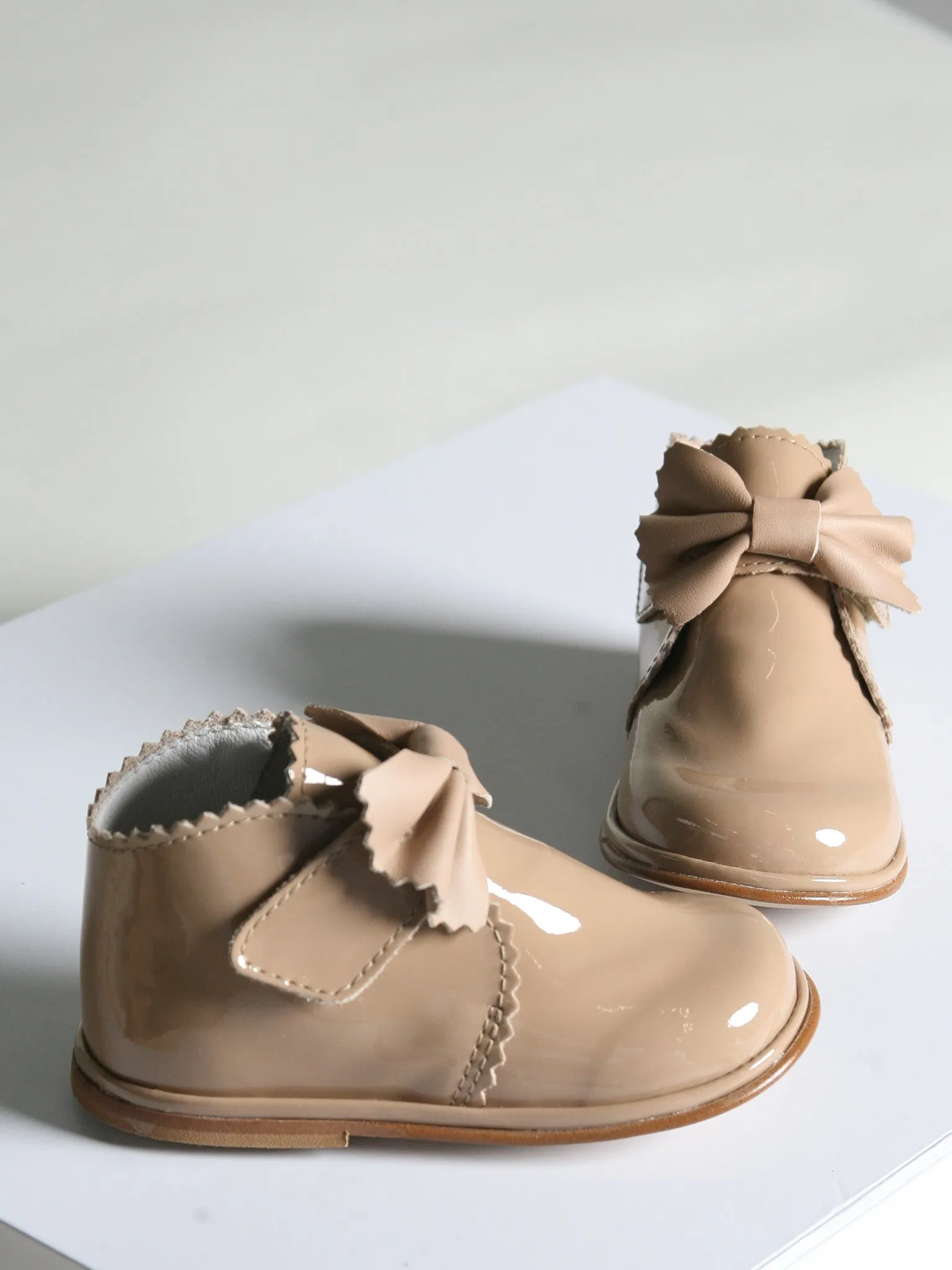 Borboleta Camel 'Sharon' Patent Leather Bow Boot