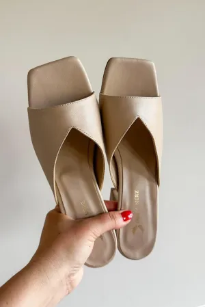 California Heels-Nude