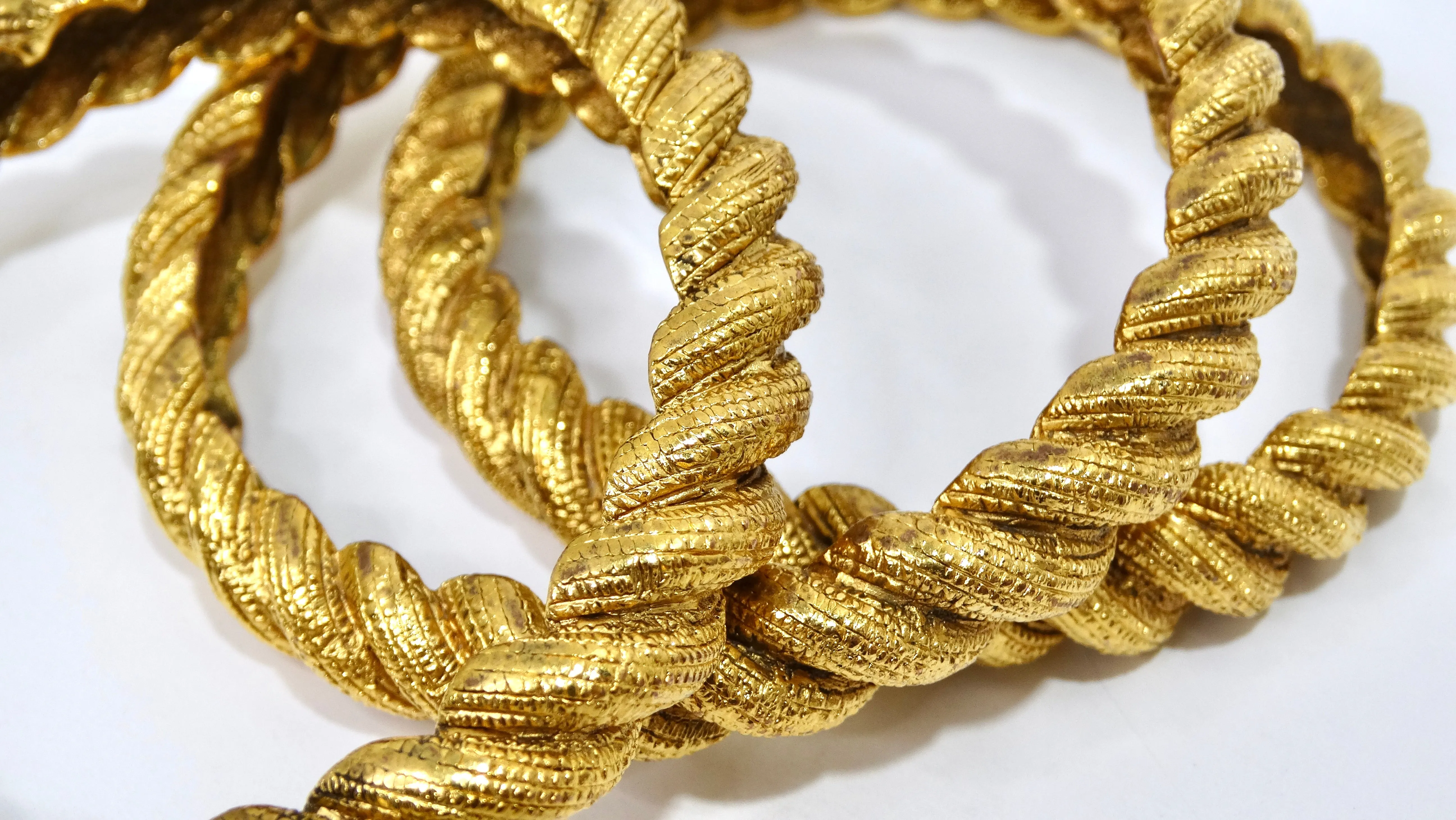 Chanel Vintage Twist Bangle Set