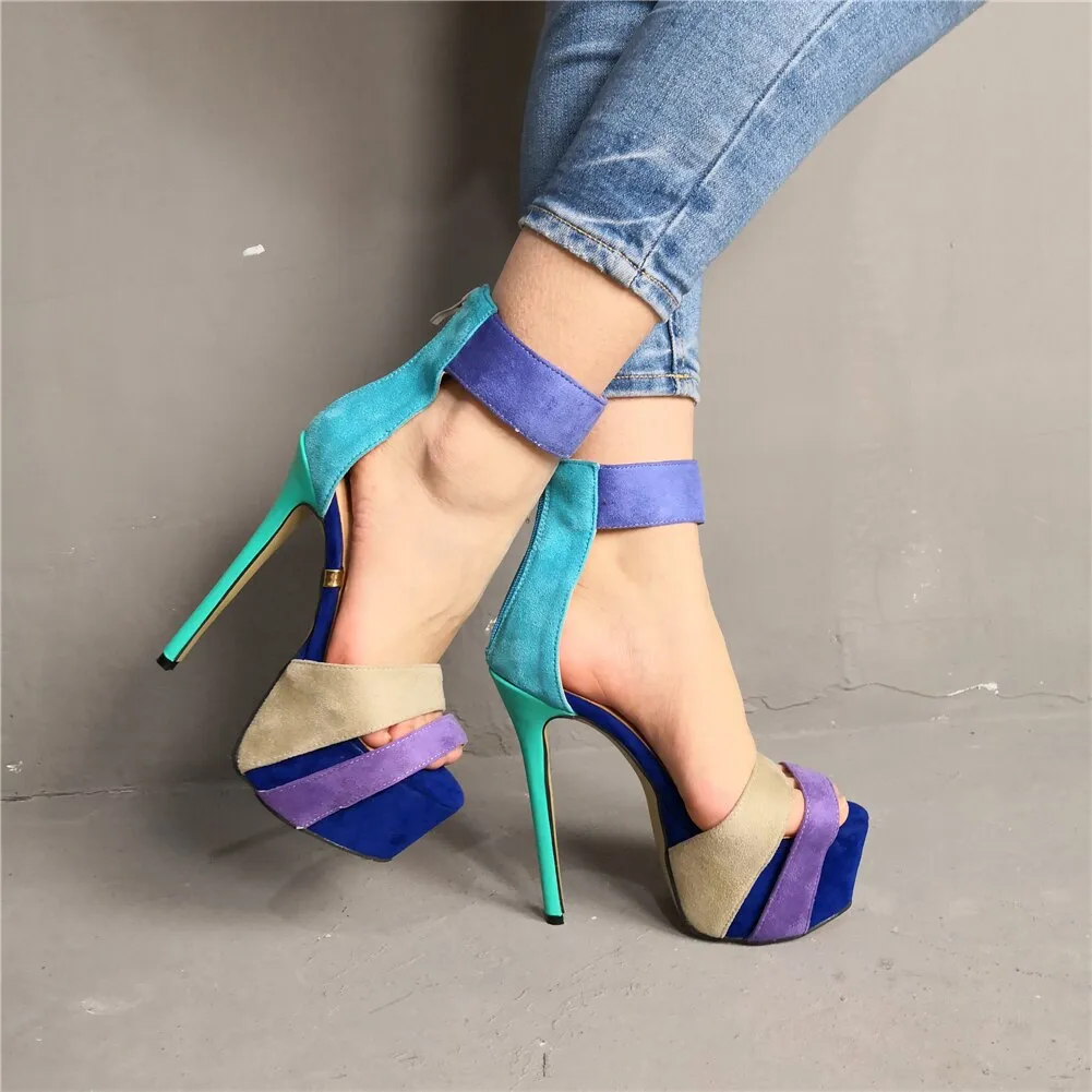 DoraTasia Sexy Thick Platform