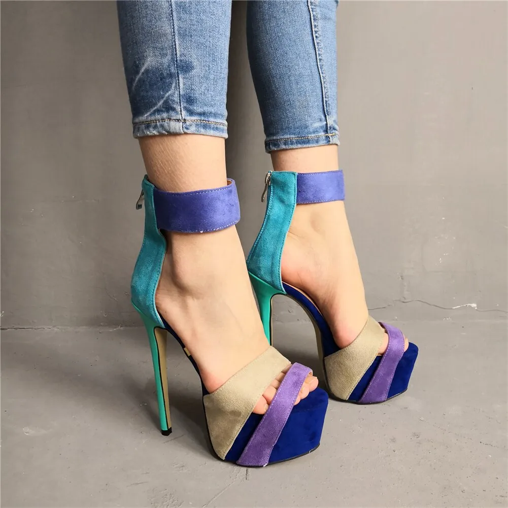 DoraTasia Sexy Thick Platform