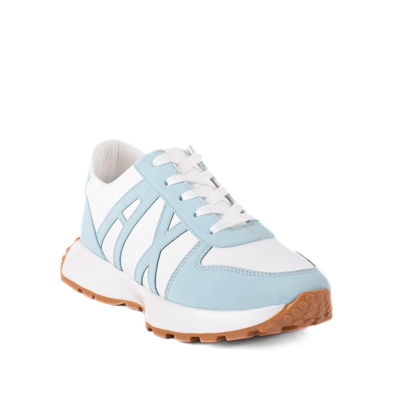 Fashionable Sneaker with Trims
