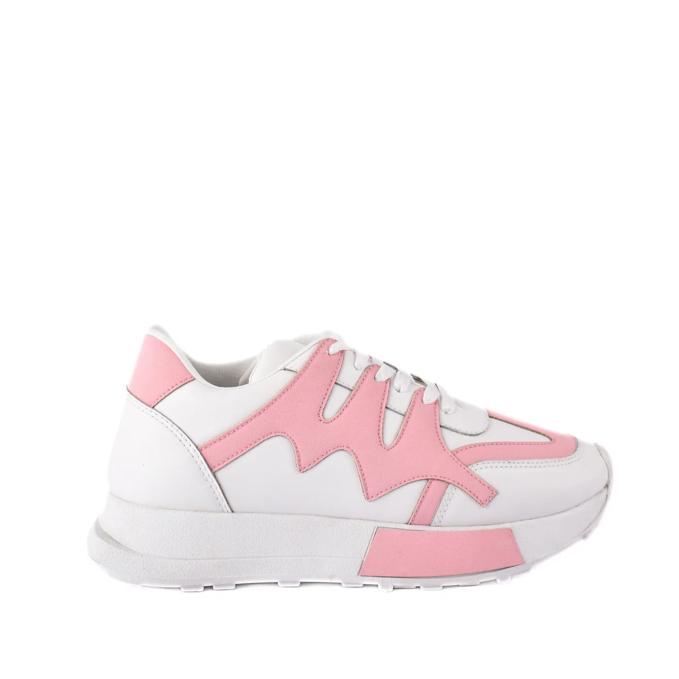 Fashionable Sneaker with Trims