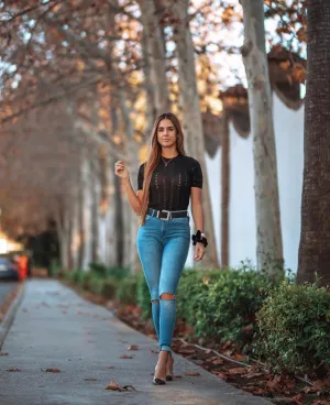 GIGI RIPPED BLUE JEANS - CT055