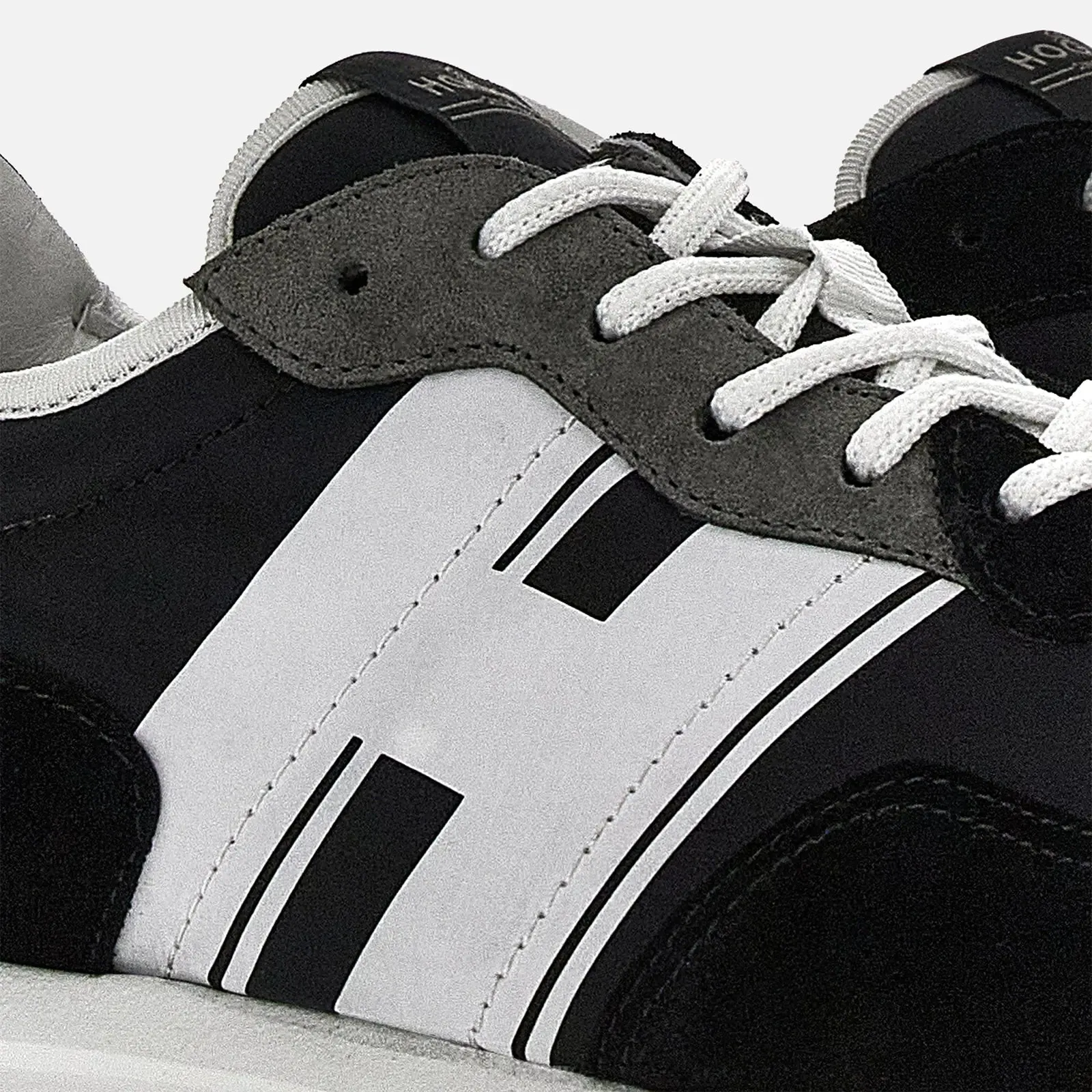 Hogan H601 Sneakers - Black/Grey