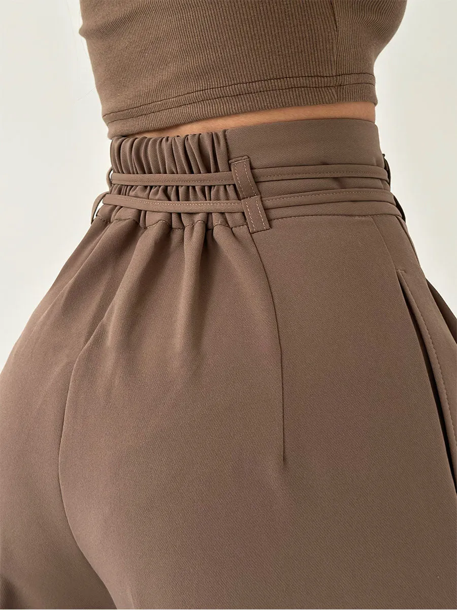 Lina - Elegant wide-leg trousers with high waist and belt detail