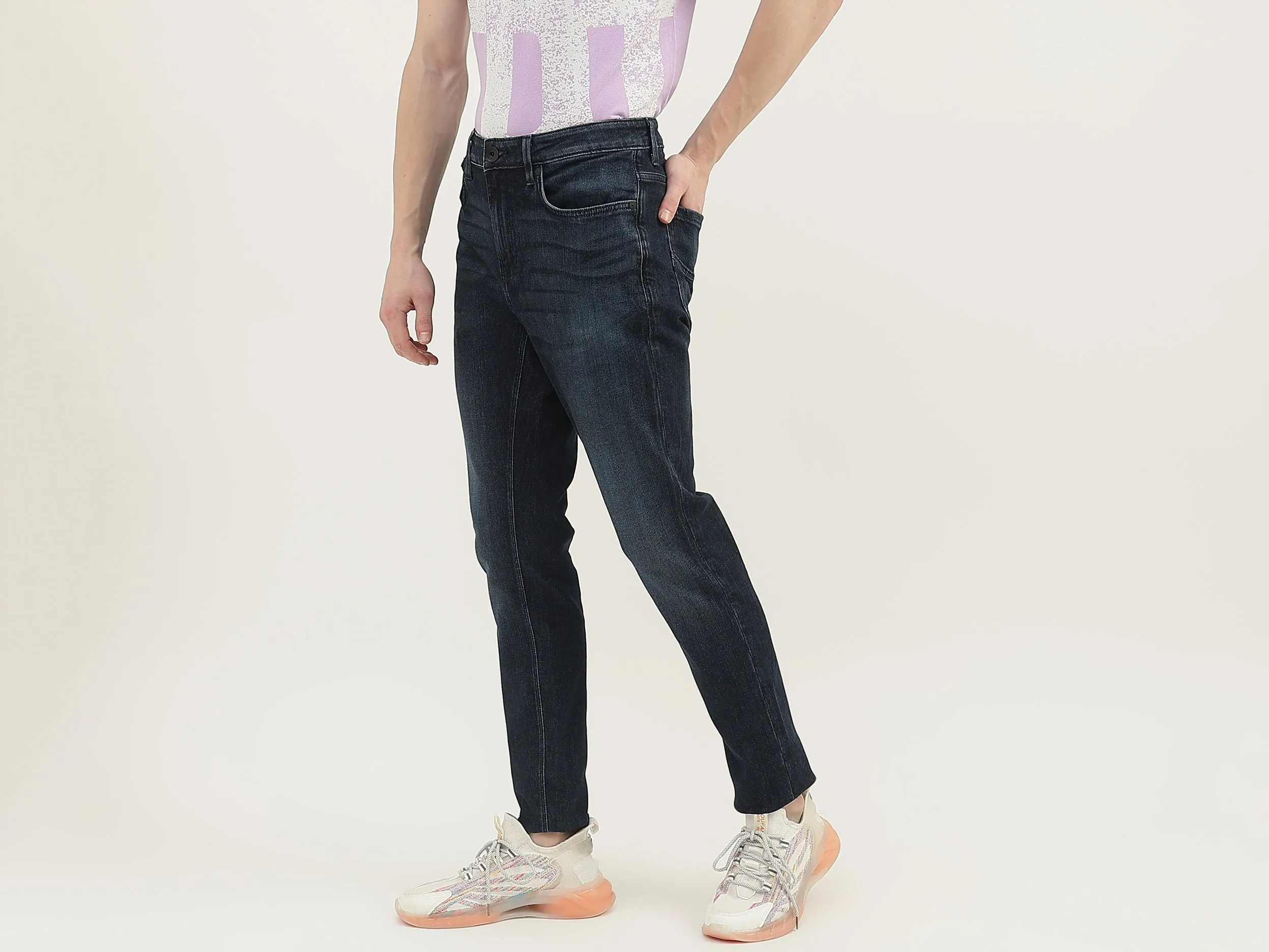 Men Solid Skinny Fit Jeans