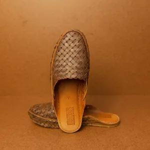 Mohinders Women's Woven Slides in Walnut