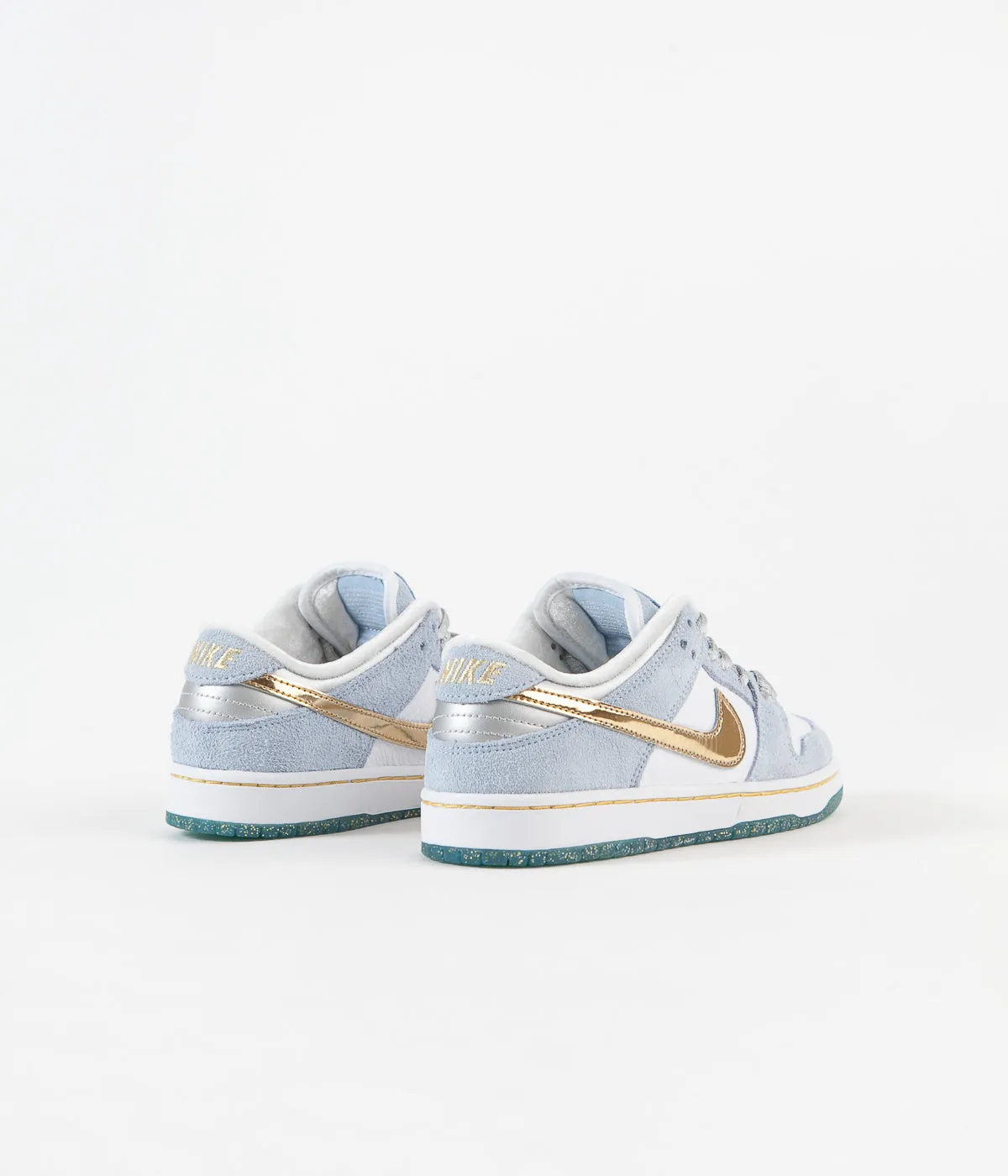 Nike SB x Sean Cliver Dunk Low Preschool Shoes - Psychic Blue / Metallic Gold - White