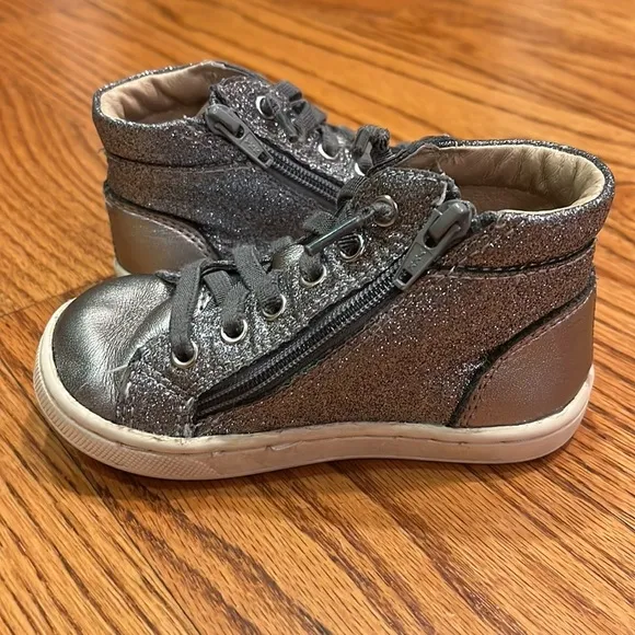 Oldsoles Toddler Girl’s Sparkle Silver Sneakers Size 23
