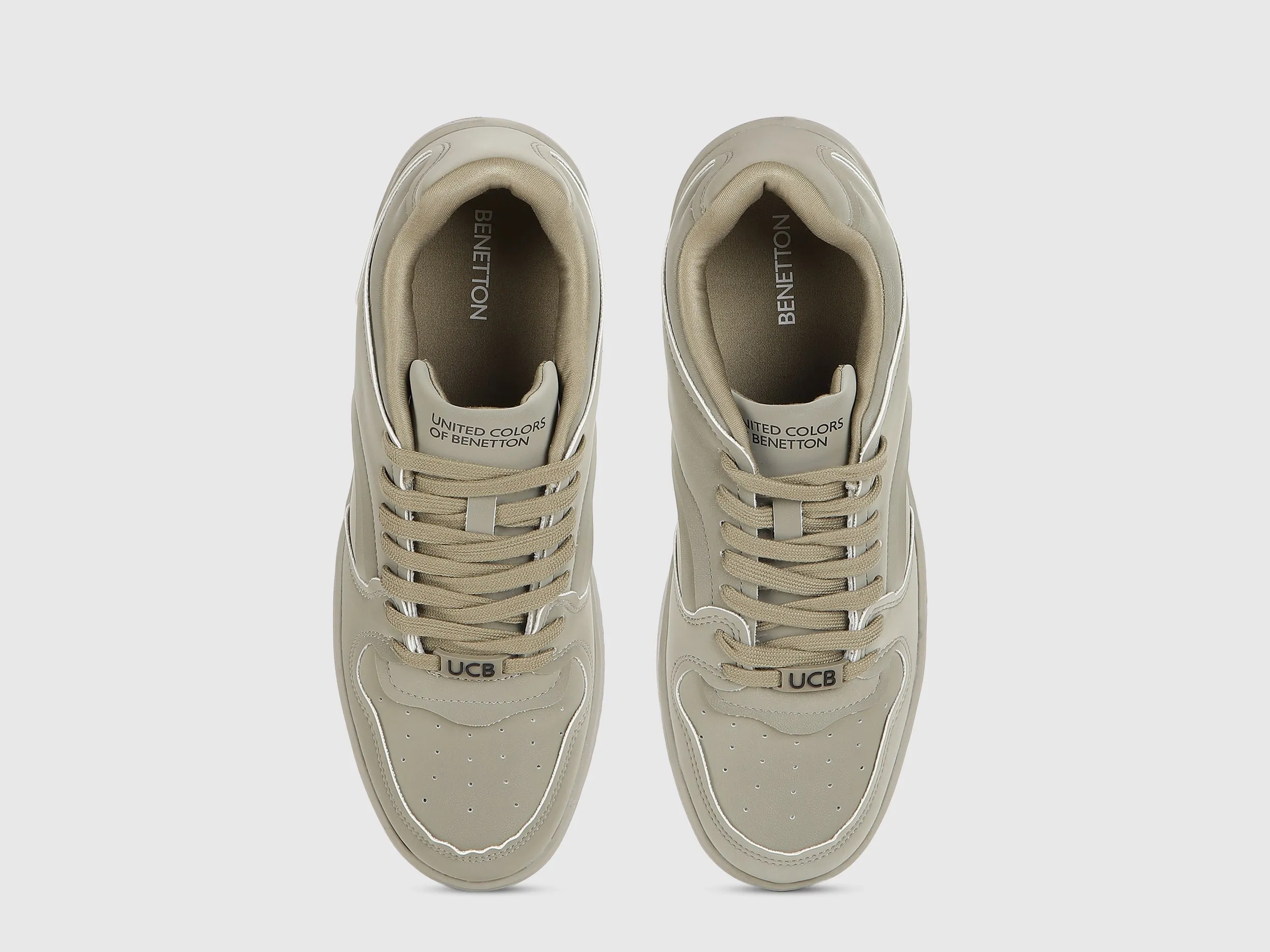 Perforated Pattern Lace-Up Casual Sneakers
