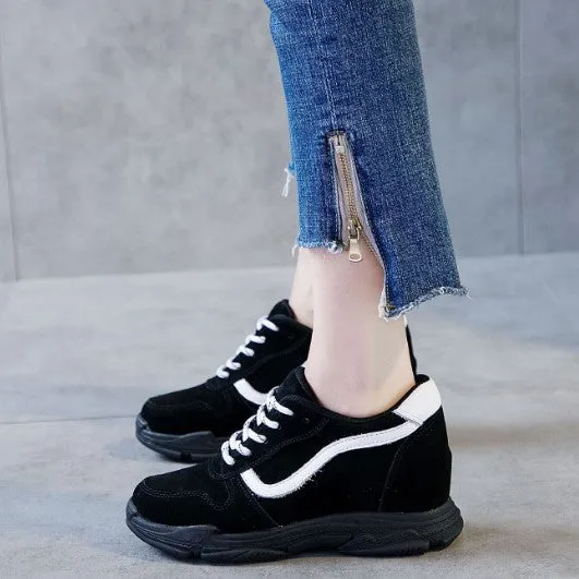 Petite Fashion Inner Heel Leather Sneakers AP107