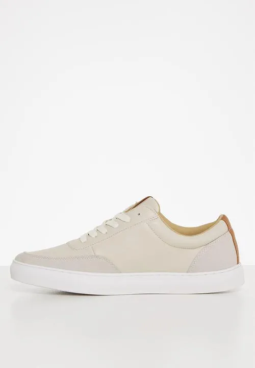 Polo Suede Contrast Sneaker Stone