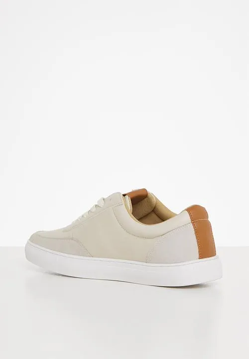 Polo Suede Contrast Sneaker Stone