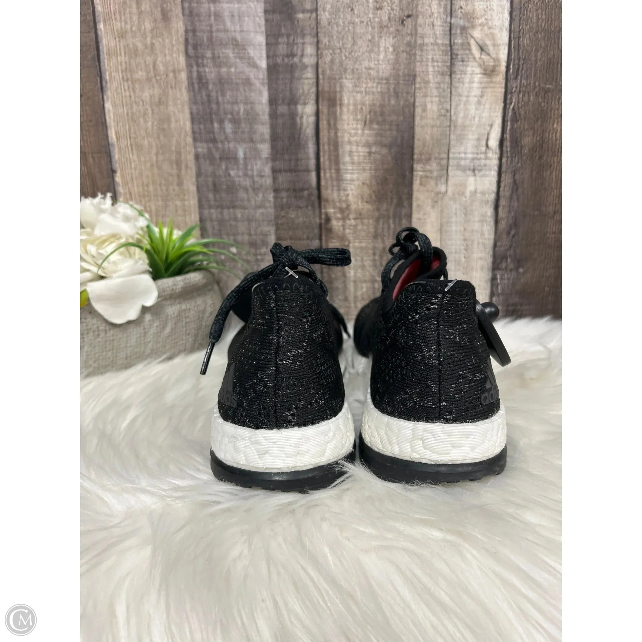 Shoes Athletic By Adidas In Black & White, Size: 6.5