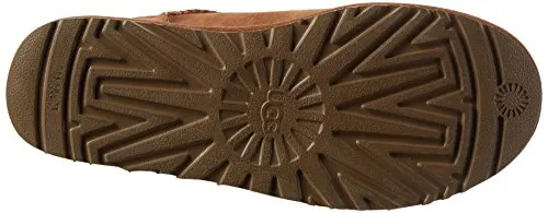 UGG Women's Bailey Button Triplet II Winter Boot, Chestnut, 7 B US