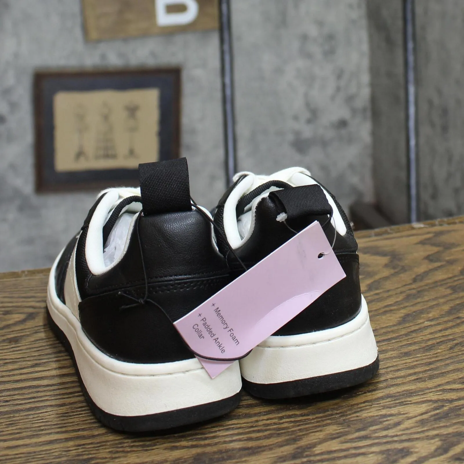 Wild Fable Womens Netty Fashion Sneakers with Memory Foam Insole Black 8M