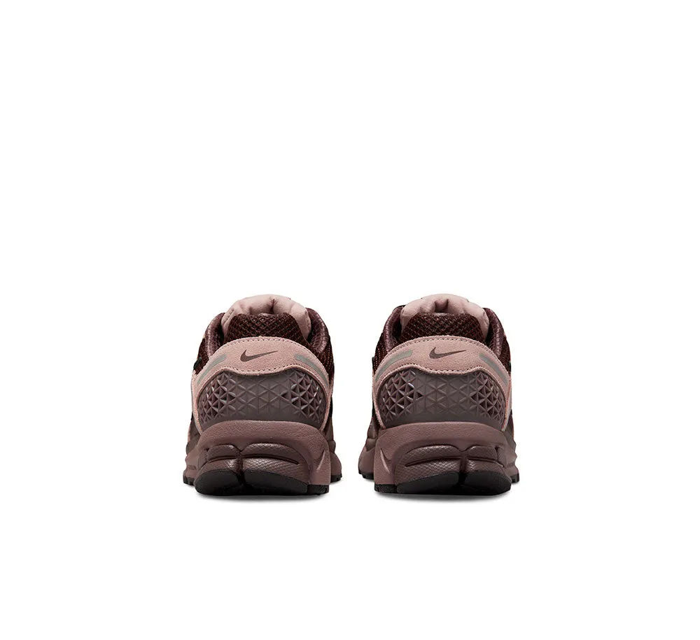 WOMENS NIKE VOMERO 5